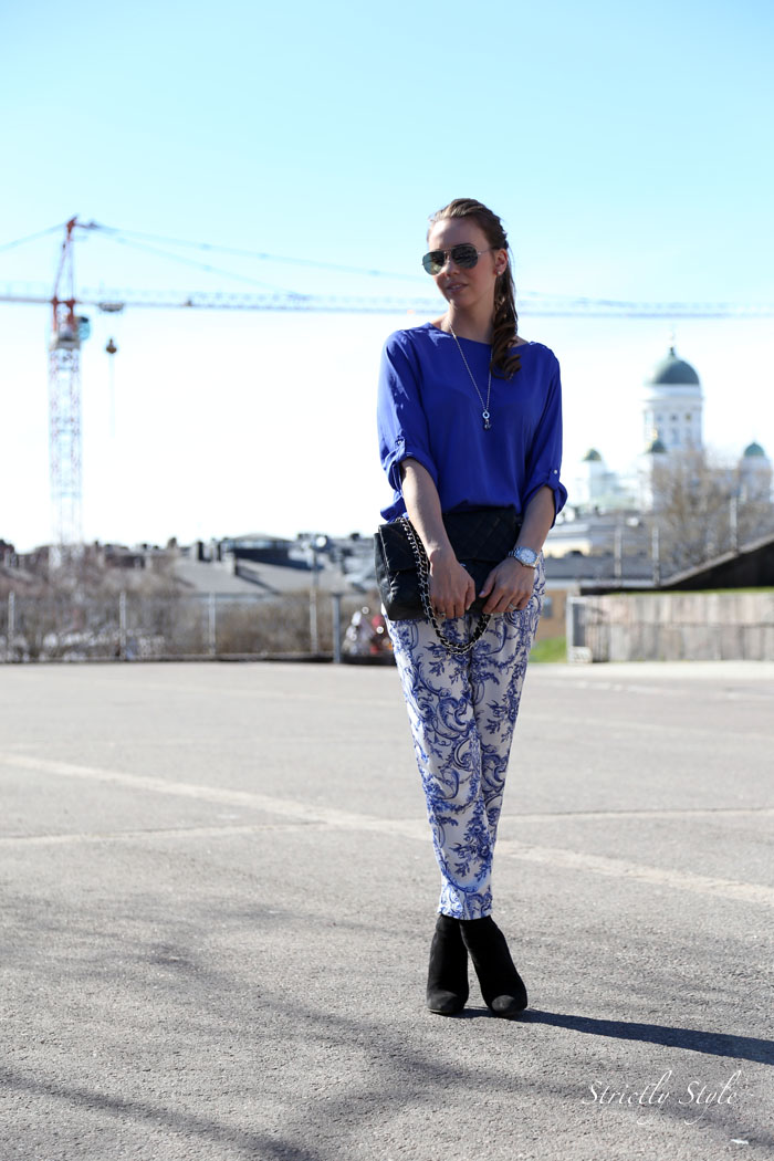 uspeskin katedreaali blue white printed pantsIMG_0512